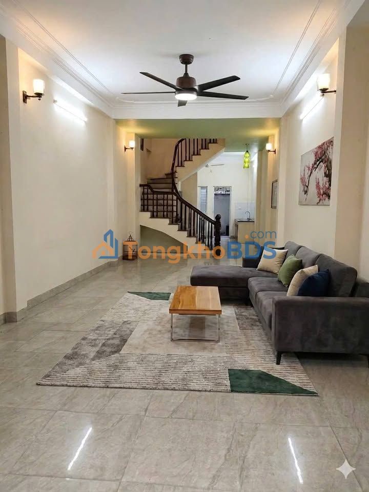 Bán Đất Vàng Linh Đàm 70m², Lô Góc View Hồ, Sẵn Nhà 3 Tầng Ở Ngay