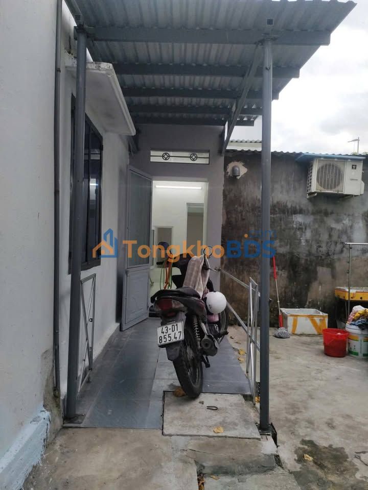 Cho thuê nhà nguyên căn kiệt Nguyễn Văn Cừ, Liên Chiểu - 1PN, sân rộng