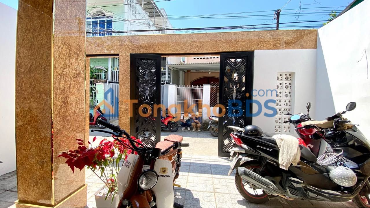 Nhà 113.6m² Mai Xuân Thưởng, Nha Trang - Sổ hồng, Hướng Đông Nam, Gần Biển