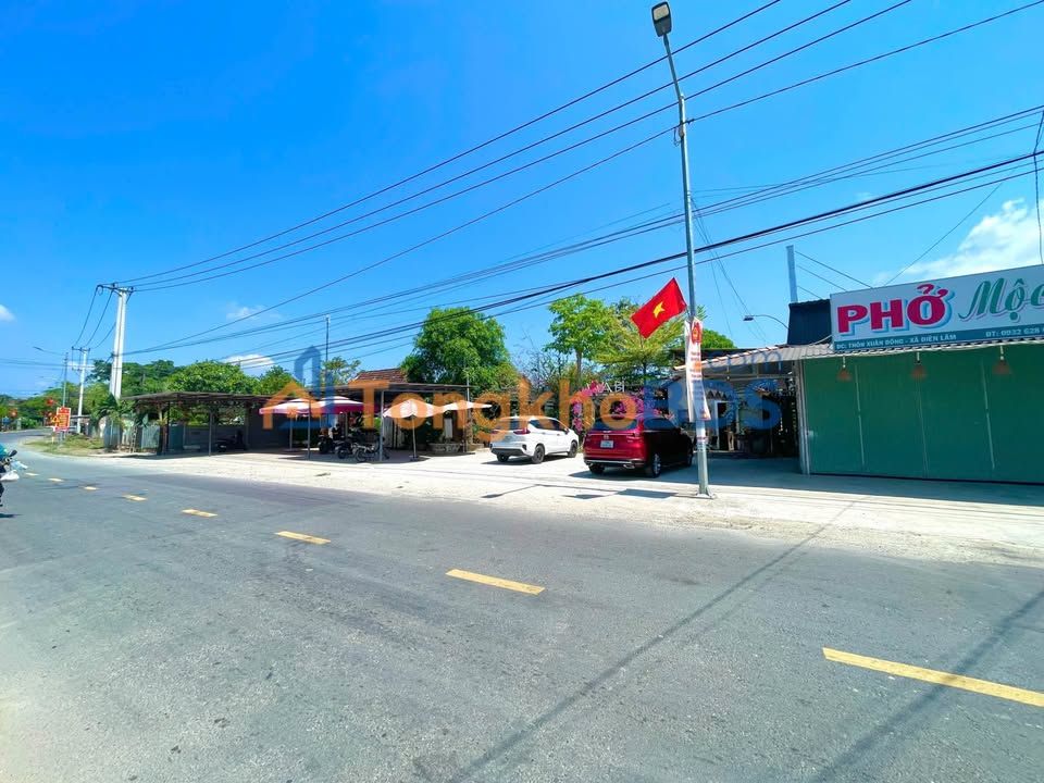 Tổ hợp kinh doanh Diên Lâm 3.299m² 20 tỷ - Mặt tiền kinh doanh