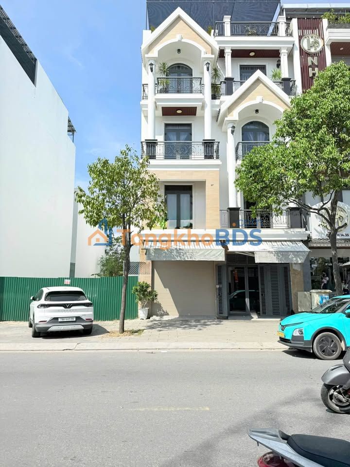 Nhà Mặt Tiền Thích Quảng Đức Nha Trang 124.8m² - Kinh Doanh Sầm Uất