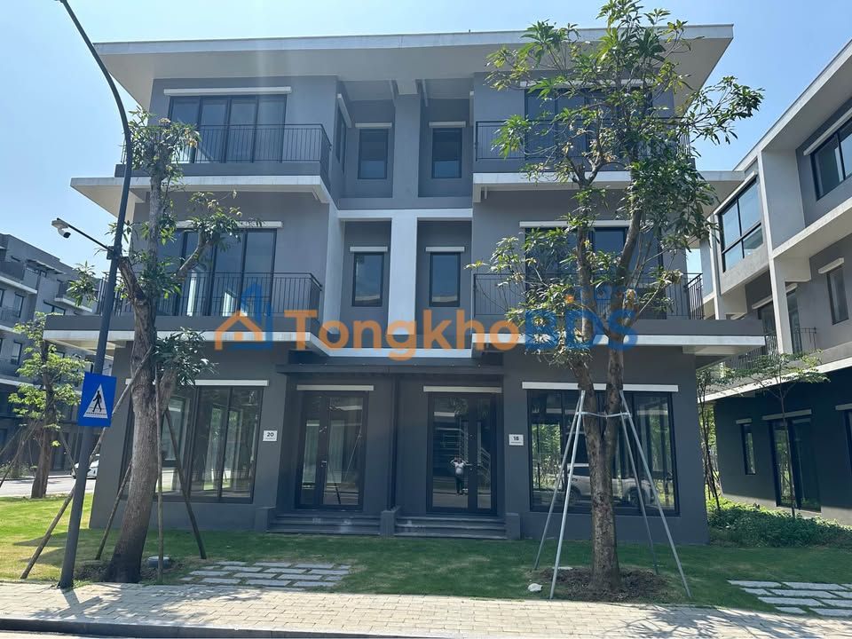 Townhouse EcoCentralPark Vinh 162m2 9 tỷ - Pháp lý rõ ràng