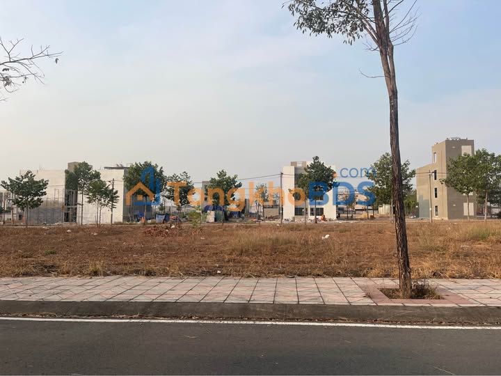 Đất Nền Cát Tường Phú Hưng 100m² - Giá 1 Tỷ, Sổ Hồng Sẵn