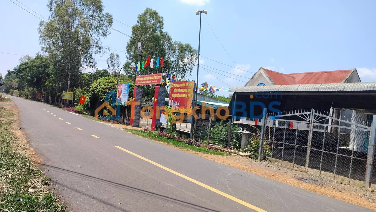 Đất Nền 250m² Sổ Đỏ Thổ Cư - Giá 250 Triệu Tại Bù Đốp, Bình Phước