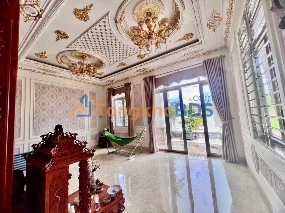 Biệt Thự Tân Xuân, Bình Phước - 288m² Giá 3.7 Tỷ, Sẵn Sàng Đón Gia Đình