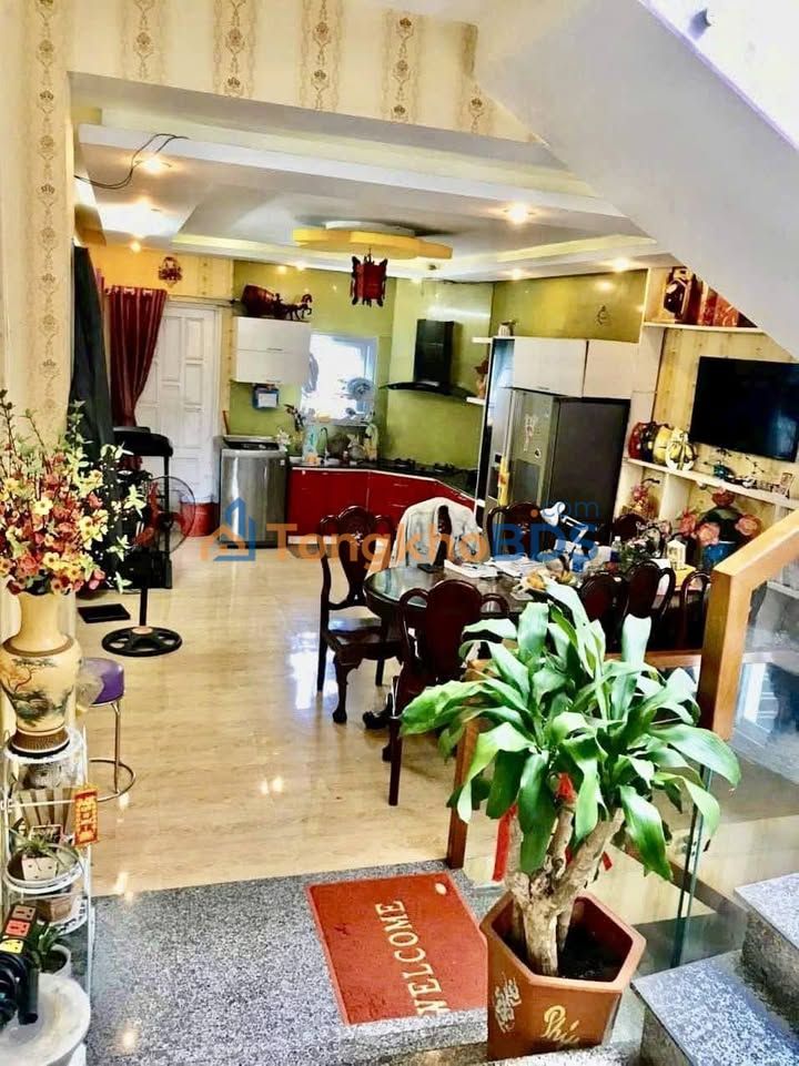 Nhà mặt tiền Nguyễn Hoàng 54m² 10 tỷ - Ô tô vào tận nhà