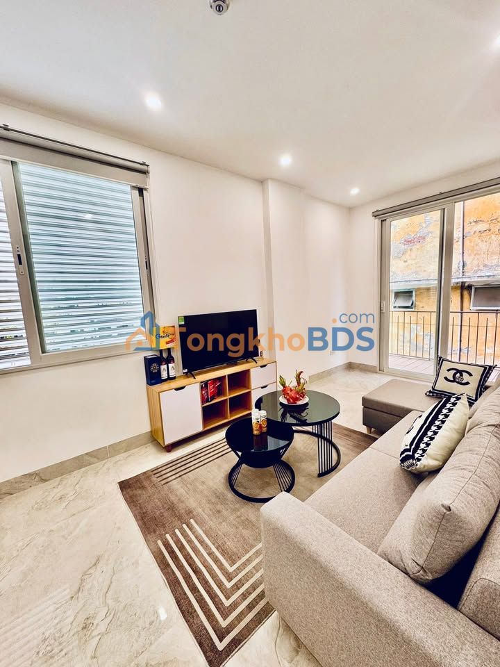 Cho thuê căn hộ 1N1K Trần Đại Nghĩa, Hà Đông - Ban công 3 mặt thoáng, Nội thất đủ