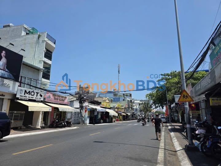 Nhà 3 Lầu Mặt Tiền 54m² Đối Diện Đại Học BRVT - Kinh Doanh Đỉnh Cao