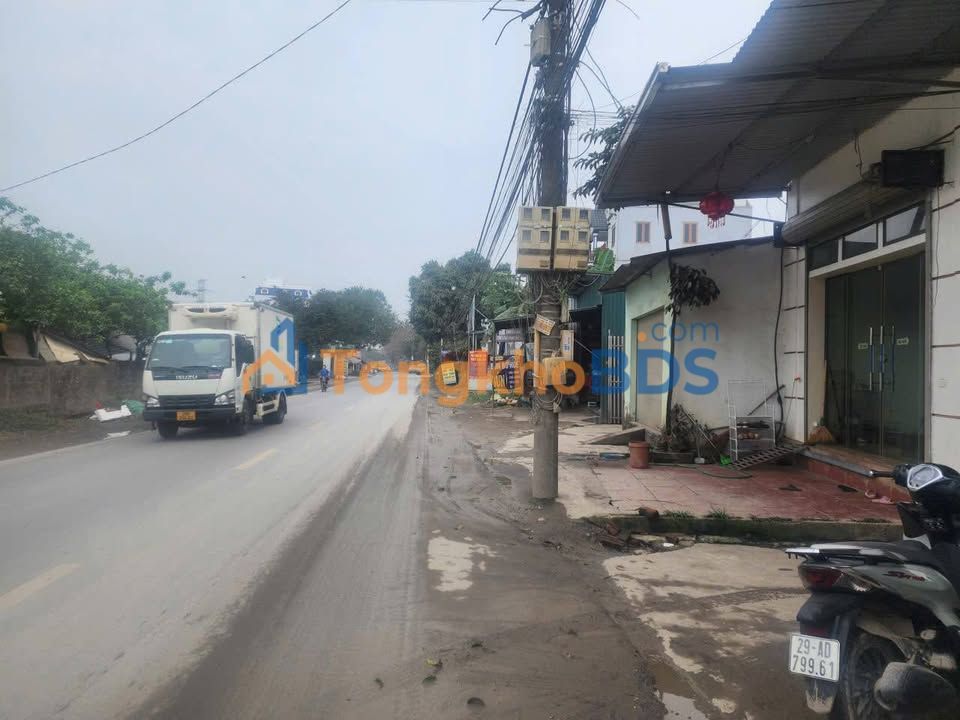 Bán đất Đông Yên Quốc Oai 105m² - Sổ đỏ thổ cư, ô tô vào tận nơi