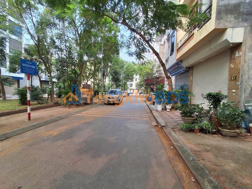 Bán Đất Nền Lô Góc 81m² Phố Nguyễn Tri Phương, Bắc Ninh - View Vườn Hoa