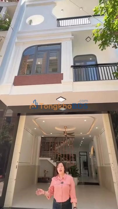 Nhà Mặt Tiền Quang Trung Quy Nhơn 80m² - 3 Tầng, Kinh Doanh Đỉnh Cao