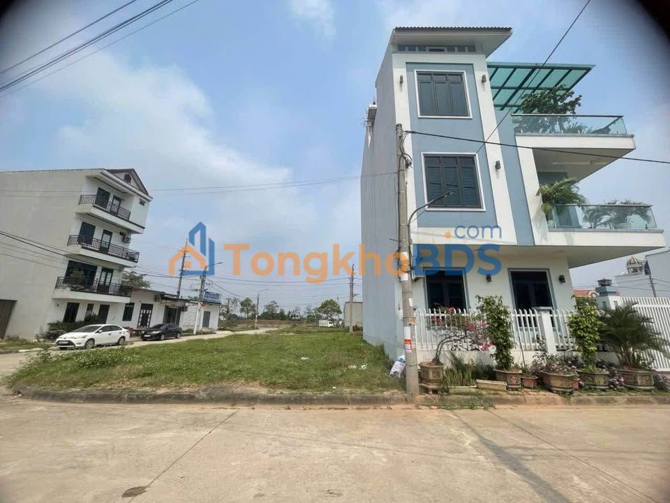 Bán Đất Góc 2 Mặt Tiền 92.5m² Tại TT Tây Đằng, Ba Vì - Giá Dưới 4 Tỷ