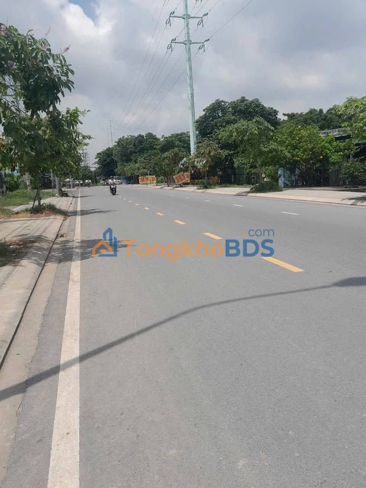 Mặt Tiền Hóc Môn 263m² - Kinh Doanh Sầm Uất, Giá 9.6 Tỷ