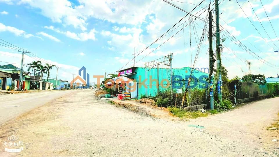 Đất Nền Tân Bình Vĩnh Cửu 140m² Sổ Hồng Riêng - Giá 1.6 Tỷ