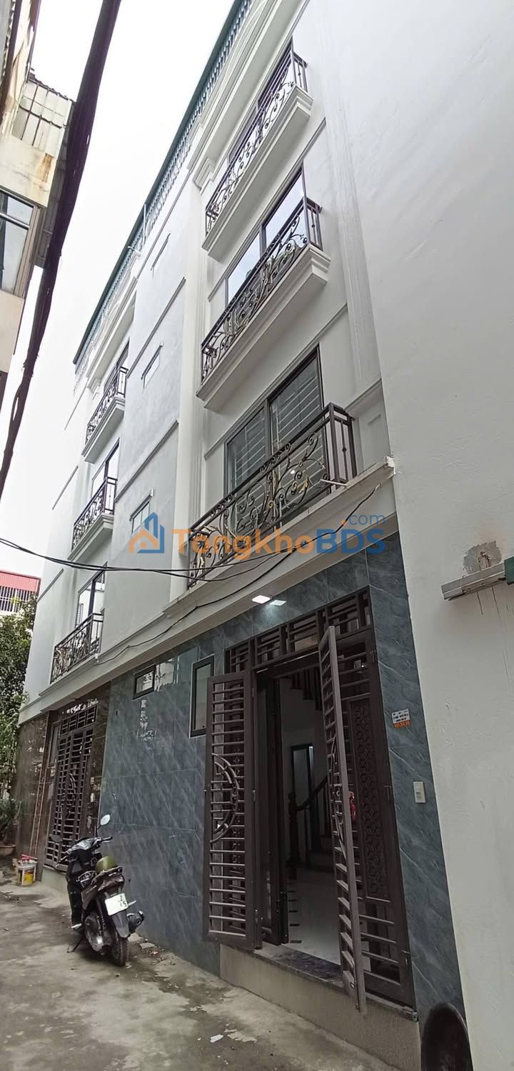 Nhà riêng Biên Giang Hà Đông 35m² giá 4,x tỷ - Ô tô vào tận nhà