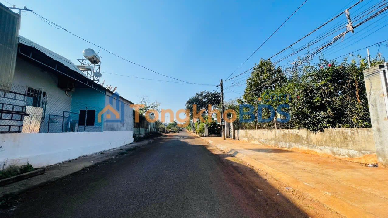 Đất Tặng Nhà Cấp 4 - 236m² Mặt Tiền 14m Phường Hoa Lư, Pleiku Giá 7xx Triệu