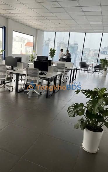 Văn Phòng Cho Thuê Phúc Huy Office Building Tân Bình - 30-200m²