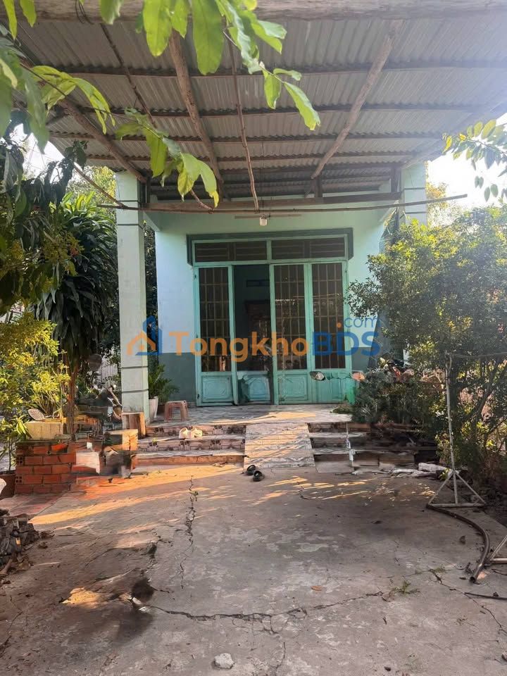 Nha Nguyen Van Linh Hoa Thanh 65m2 890 trieu - Chinh chu ban