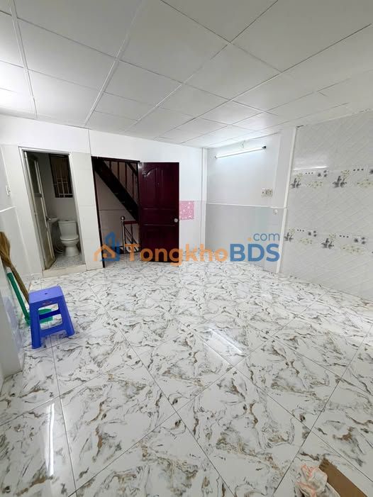 Nhà Âu Dương Lân Quận 8 - 2 Lầu, 2PN, 3.88 Tỷ - Hẻm Thông Thoáng