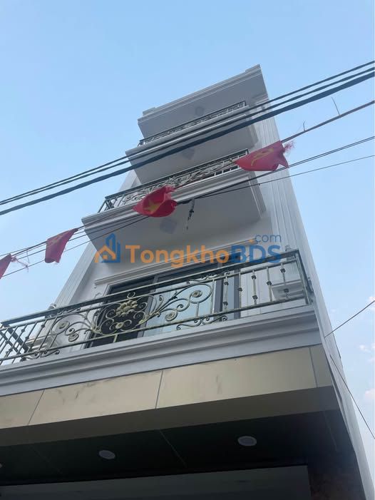 Nhà Lô Góc 4 Tầng Thanh Trì 50m² - Ô Tô Đậu Cổng, Giá Tốt