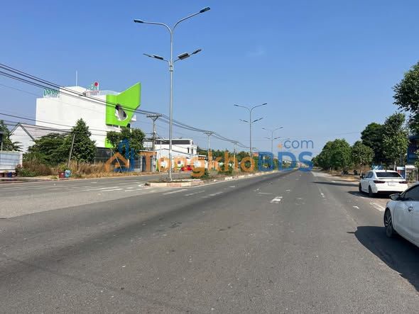 Đất nền mặt tiền Nguyễn Văn Linh, Chơn Thành 150m² - Sổ hồng thổ cư