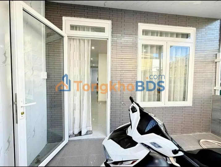 Nhà Nguyên Tử Lực Đà Lạt 70m² 1.99 tỷ - Ô tô vào nhà