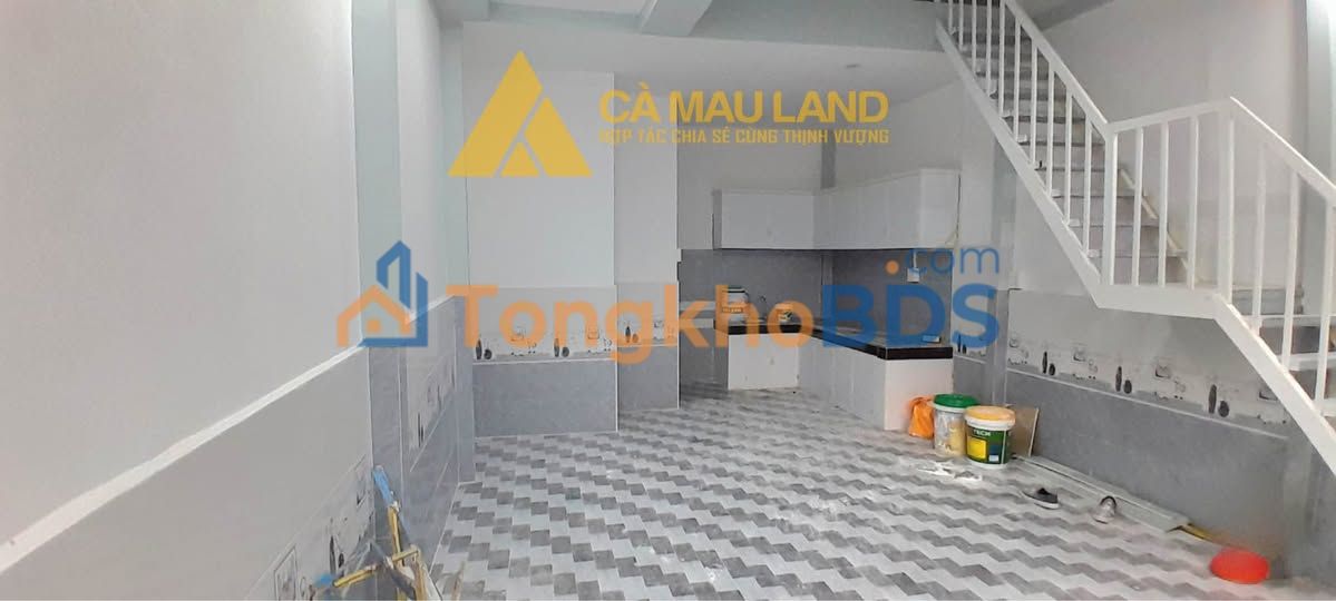 Nhà 1 Trệt 1 Lầu Phường 6 Cà Mau - 42m² Sổ Hồng, Giá 1.5 Tỷ