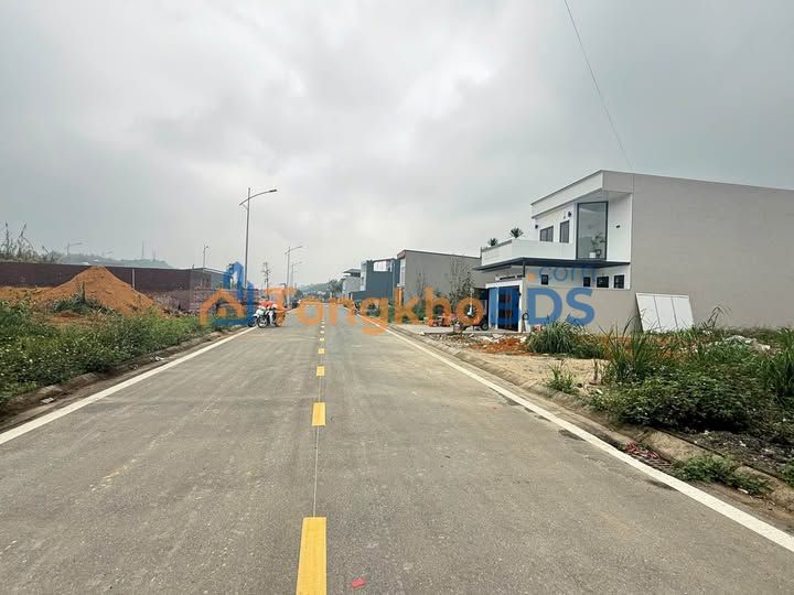 Đất Nền Đường H10, TP Lào Cai - 132m² Hướng Tây Nam - Sổ Đỏ Sẵn Sàng
