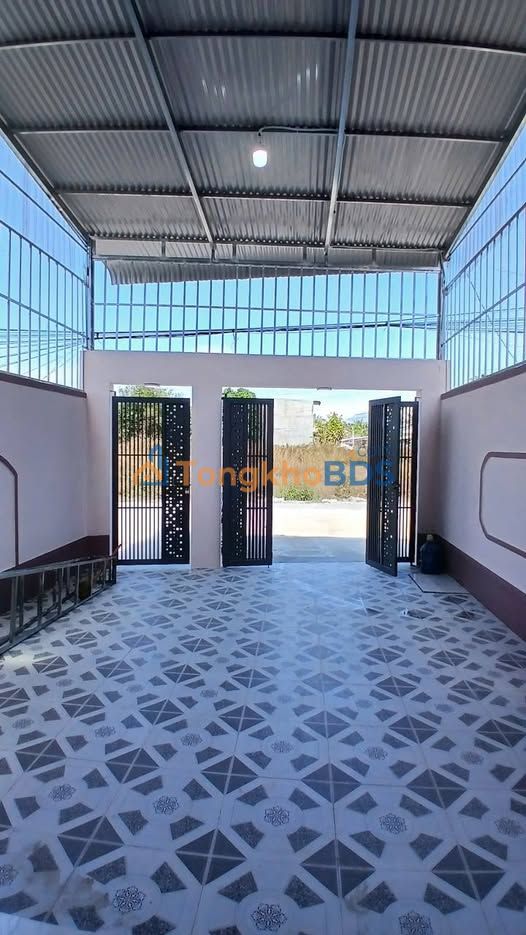 Nhà mới hoàn thiện 85m² Hướng Bắc - Trục chính Hẻm 76 Trần Phú, Tây Ninh