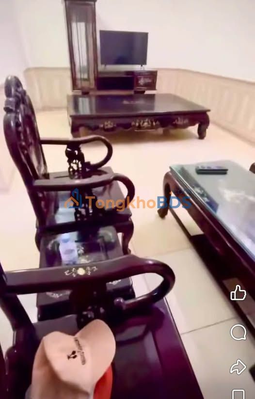 Cho thuê nhà 2 tầng full nội thất, Ngõ Lê Bá Tùng, TP Vinh - Giá 4.5 triệu/tháng