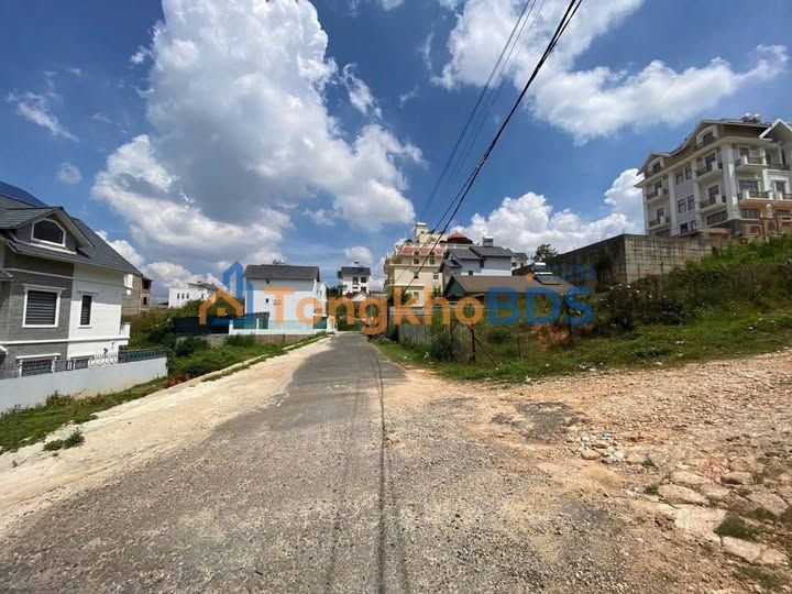 Đất biệt thự Trần Đại Nghĩa, Đà Lạt 267m² - Giá 8.7 tỷ, sổ riêng