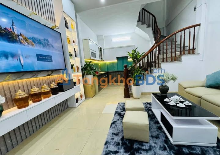 Nhà Trương Định 31m² 4T - 3PN - Sổ Đỏ Riêng - Giá Thỏa Thuận