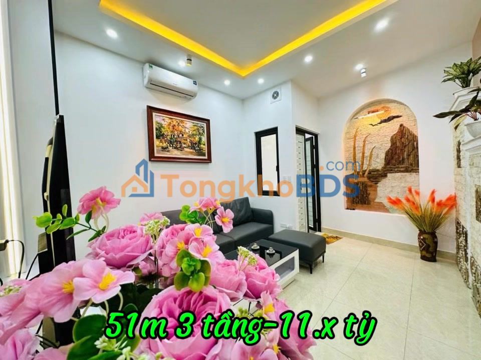 Nhà Vũ Tông Phan 51m² 3PN, Sổ đỏ chính chủ - Xách vali về ở ngay!