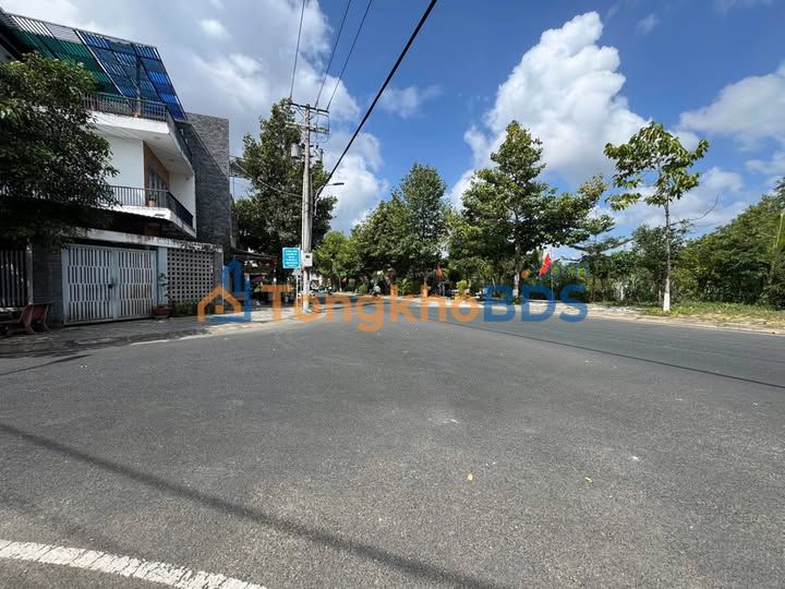 Đất nền Cà Mau Đường số 13 105m² 2 tỷ - Sổ đỏ chính chủ