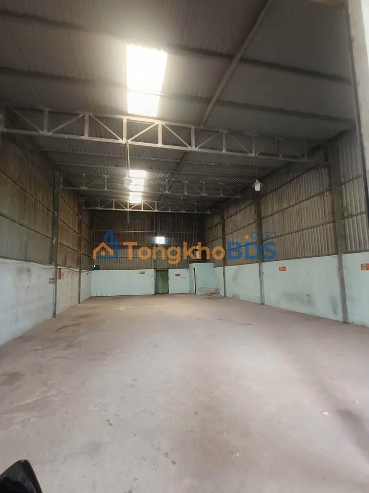 Kho Võ Văn Vân Bình Chánh 200m² 12 triệu - Hoạt động ngay