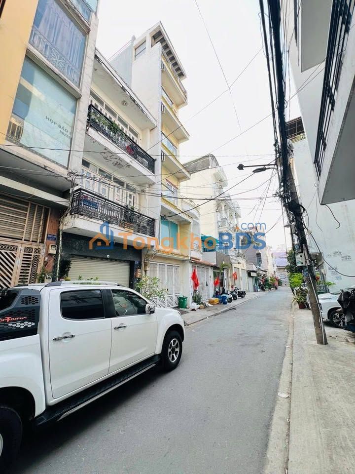 Nhà 5 Tầng Hẻm Xe Hơi 8m Huỳnh Tấn Phát, Q7 - 230m² Giá 11 Tỷ