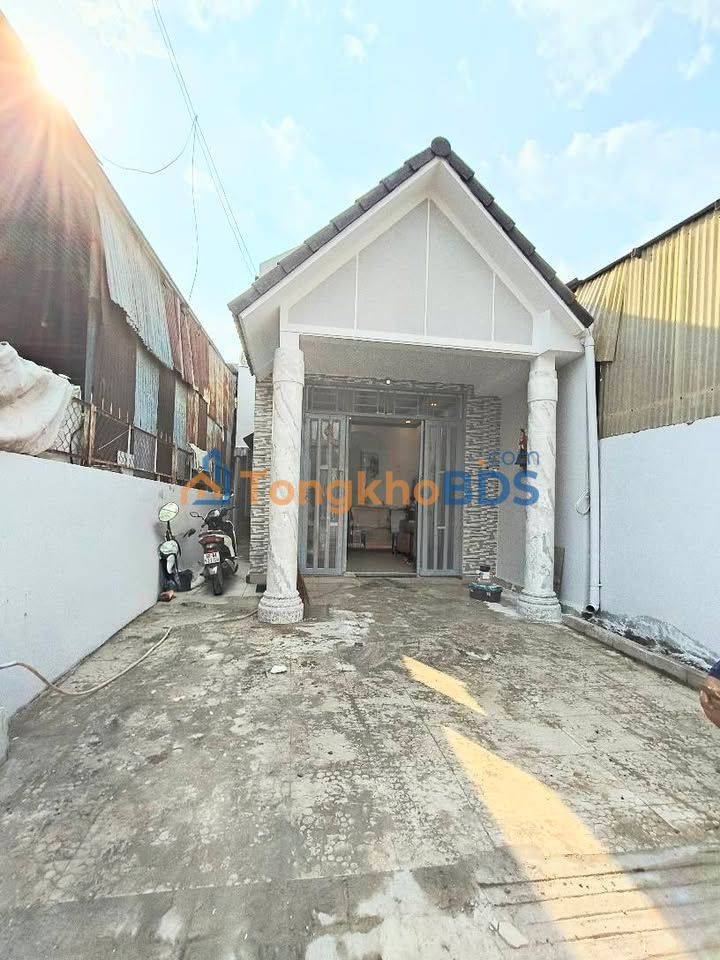 Nhà Sổ Hồng Full Thổ Cư 140m² Hố Nai Giá 2.95 Tỷ - Sẵn Sàng Vào Ở Ngay