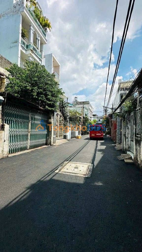 Nhà hẻm Lê Đức Thọ Gò Vấp 138m² 15tr - Sẵn sàng ở ngay