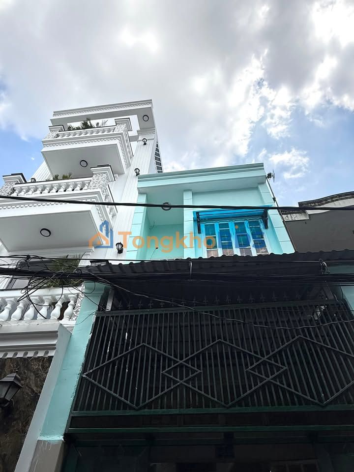 Nhà nguyên căn Phạm Văn Chiêu 45m2 8.6tr - Ô tô vào tận nhà