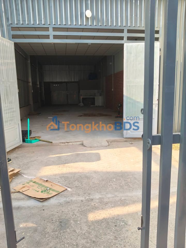 Cho thuê kho xưởng Quận 12 - Đường lớn, 138m², chỉ 7.5 triệu/tháng