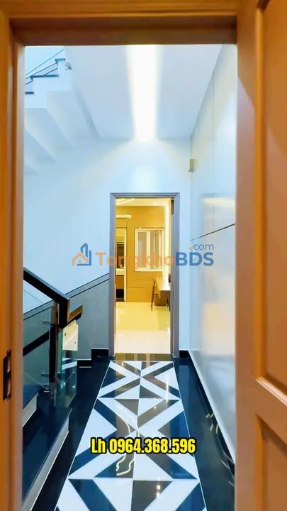 Nhà Gò Vấp 64m² - 4PN, Ô tô vào nhà, 9.99 Tỷ