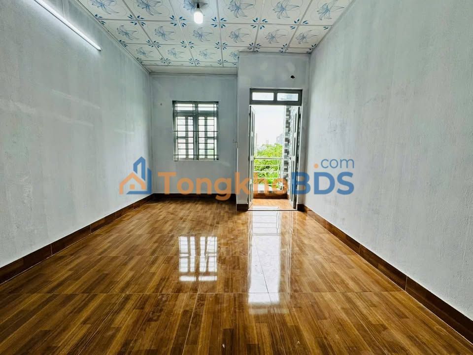 Cho thuê nhà Thạnh Lộc, Quận 12 - 87m², Sân ô tô, 6.5 triệu/tháng