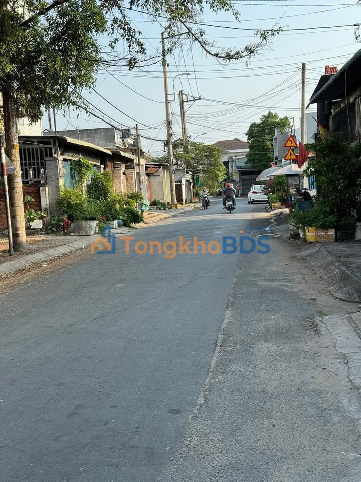 Bán Đất Mặt Tiền Phùng Thị Chuyện, Hóc Môn - 226m², Giá Tốt