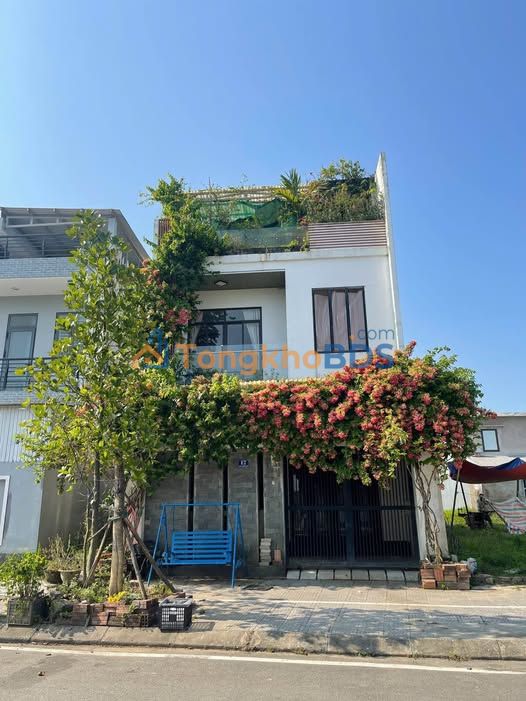 Nhà 3 Tầng Mặt Tiền Trần Văn Dư - Huế, 104.7m², Giá 3.3 Tỷ