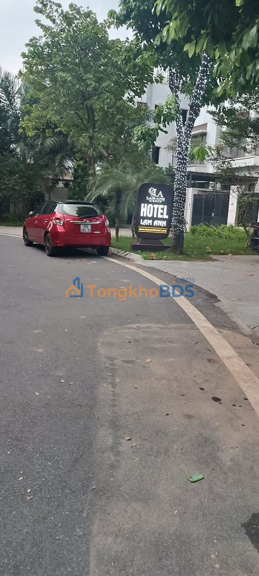 Nhà Mặt Phố Đồng Cổ - Cầu Giấy 8 Tầng, Mặt Tiền 9m, Kinh Doanh Đỉnh Cao