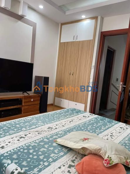 Nhà 30m², 5 Tầng Xuân Đỉnh - Sổ Đẹp, Giá Dưới 4 Tỷ, Gần Ô Tô