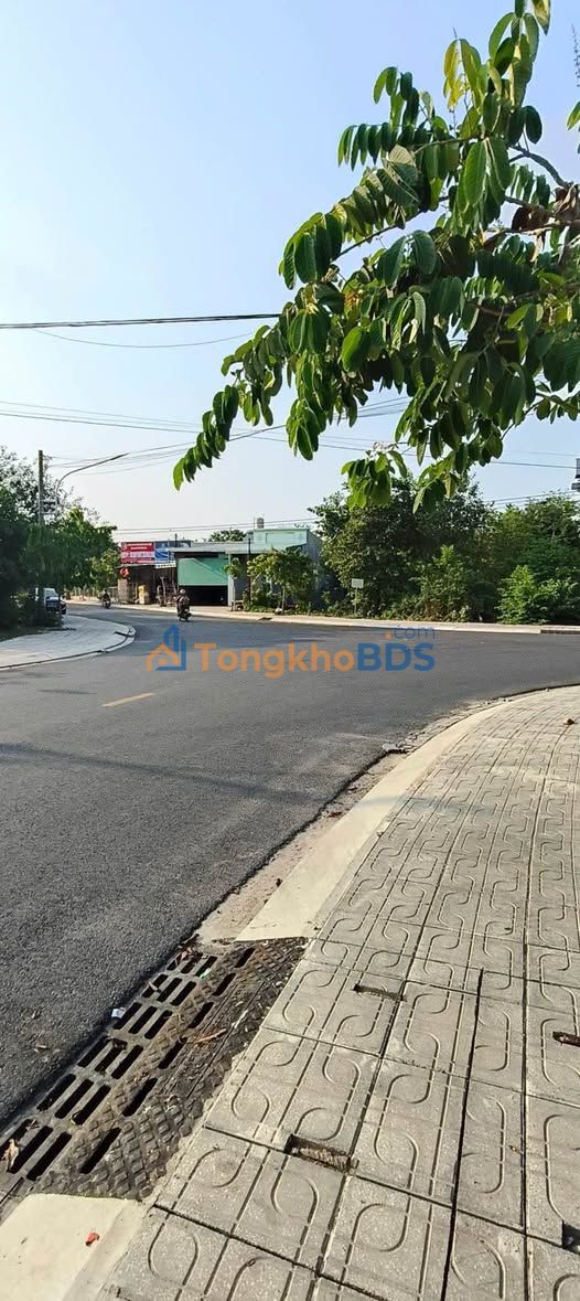 Đất 294m² 2 mặt tiền Tân Biên, Tây Ninh - Giá 1.3 tỷ TL