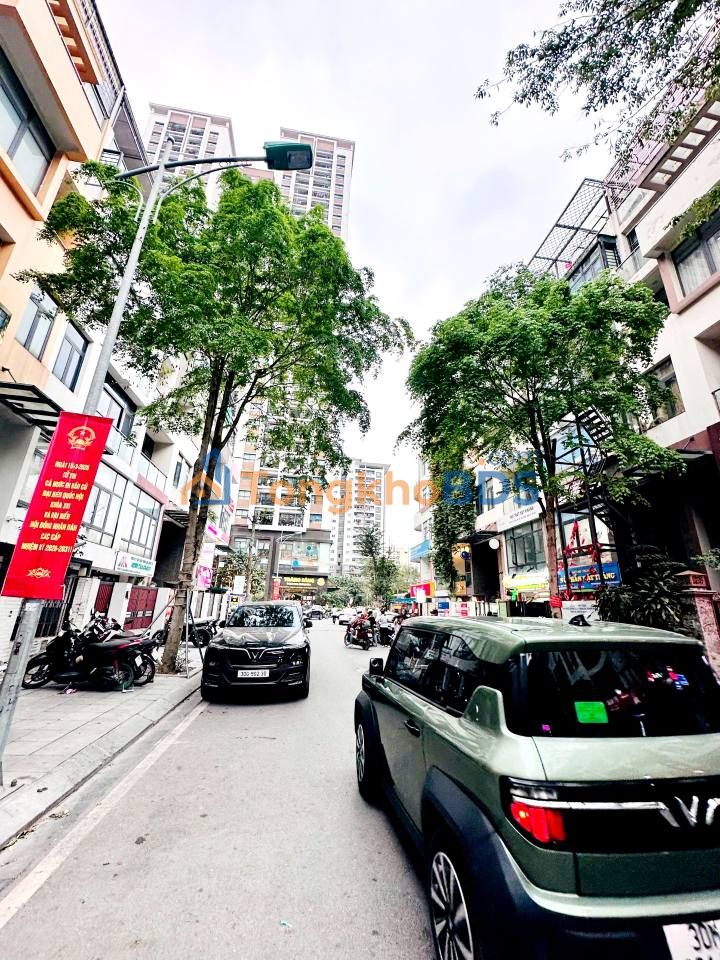 Nhà phố Hàm Nghi Nam Từ Liêm 96m² - Mặt tiền kinh doanh