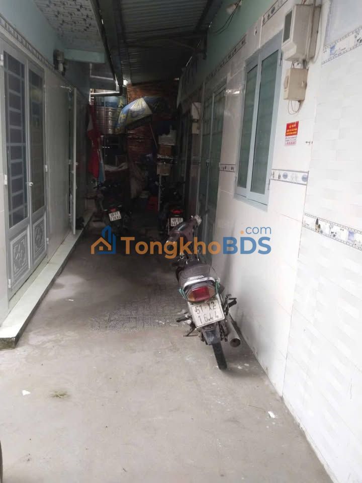 Cho thuê phòng trọ Hóc Môn 36m² - Giá 2 Triệu/Tháng, Sẵn Sàng Ở Ngay!