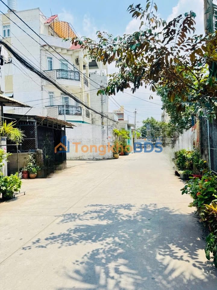 Nhà lô góc Thới An Q12 108m² 3,99 tỷ - Ô tô vào tận nhà